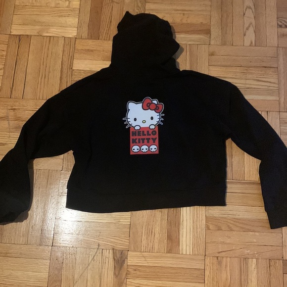 Hello kitty crop top hoodie - Picture 3 of 5